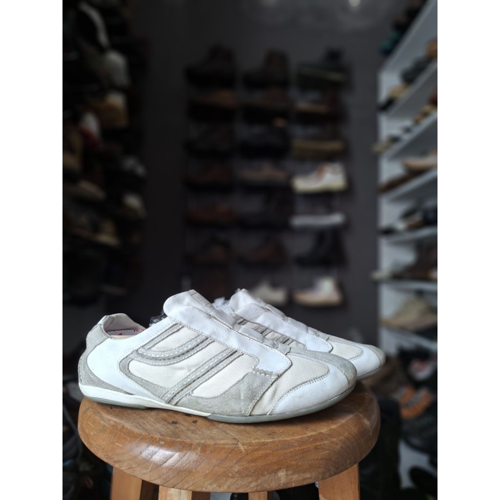 Sepatu slip on HUGO BOSS size 45