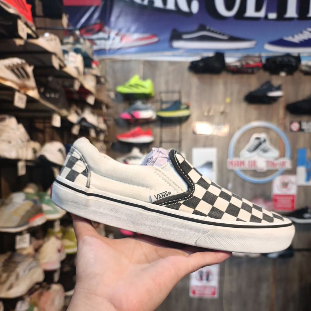 vans catur