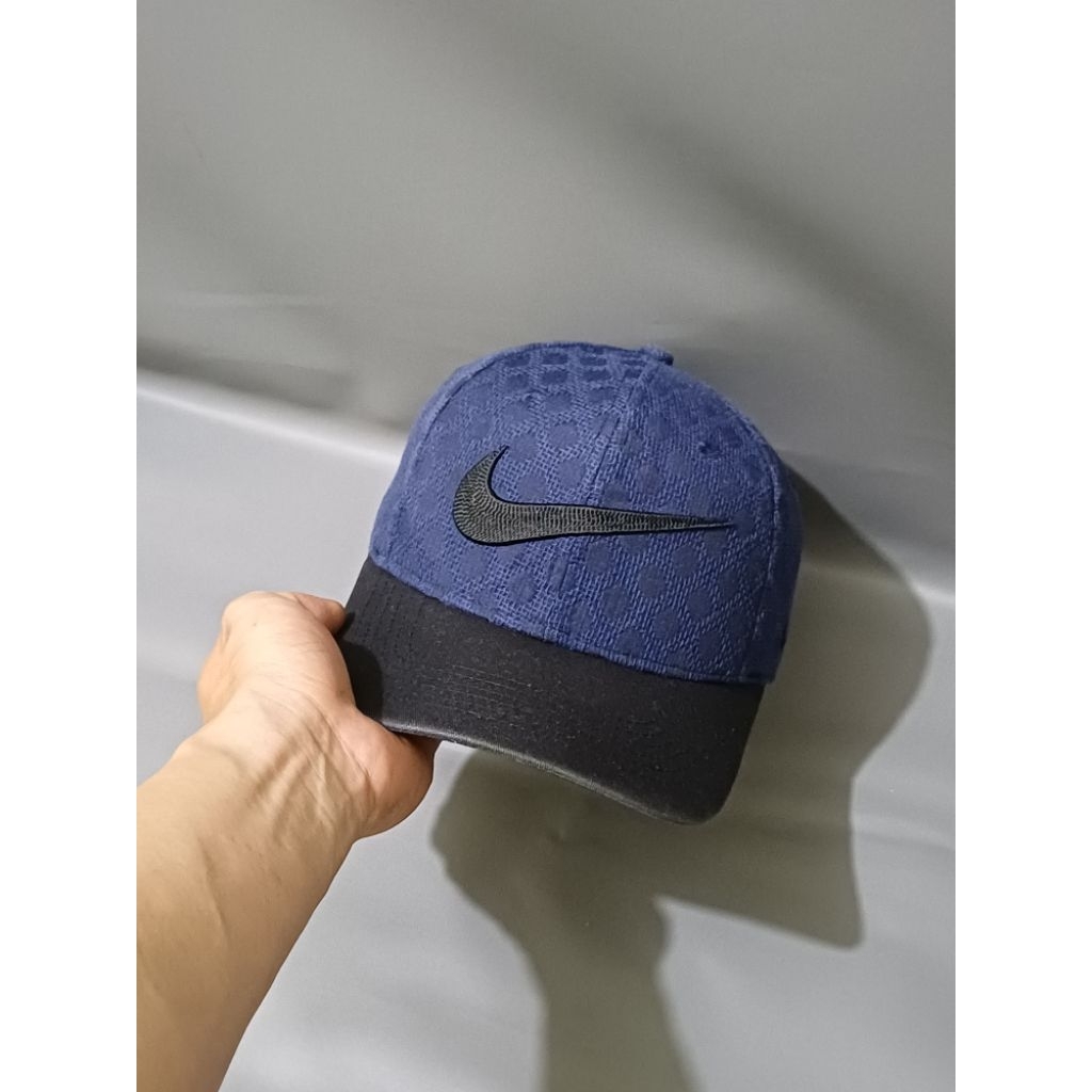 topi nike big logo second