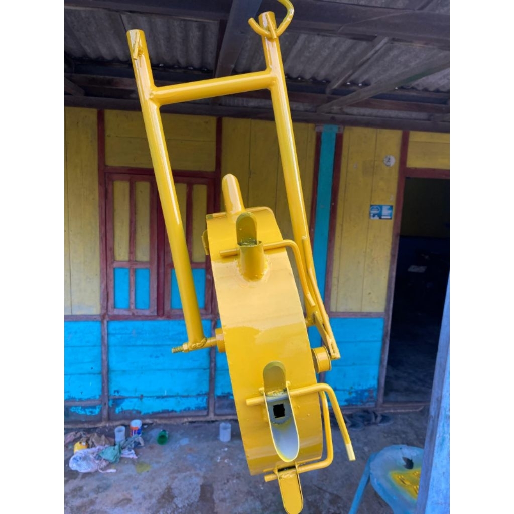 Alat Tanam Benih Padi Bahan Besi
