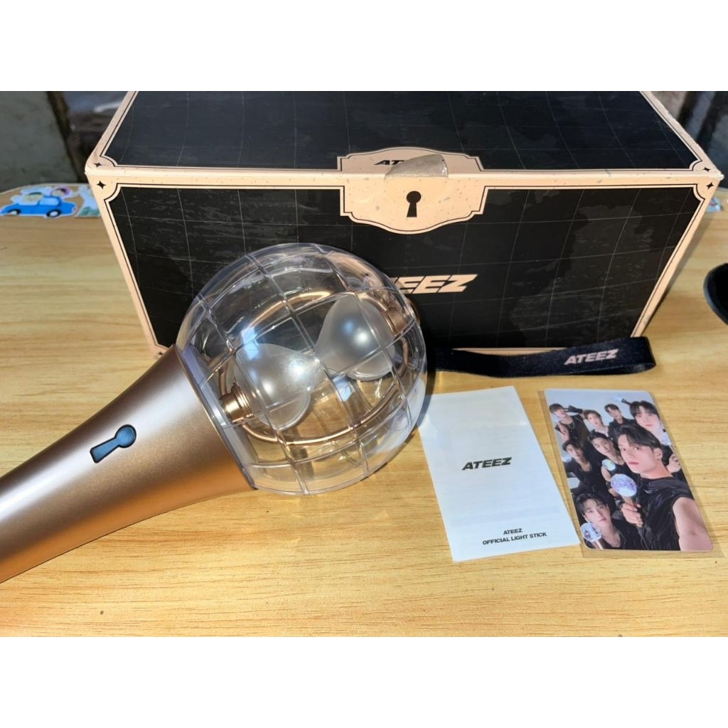 [READY INA BACA DESKRIPSI] WTS OFFICIAL LIGHTSTICK ATEEZ