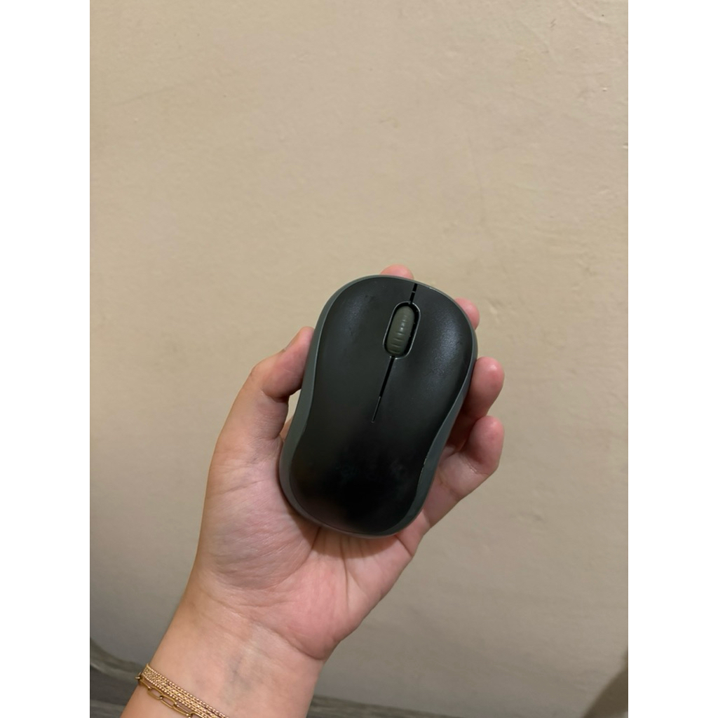 Mouse Logitech B175 (Preloved)