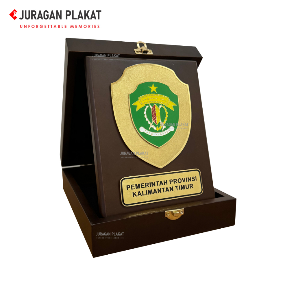 PLAKAT KAYU BOX KUNINGAN KALIMANTAN TIMUR DAN CUSTOM DESIGN