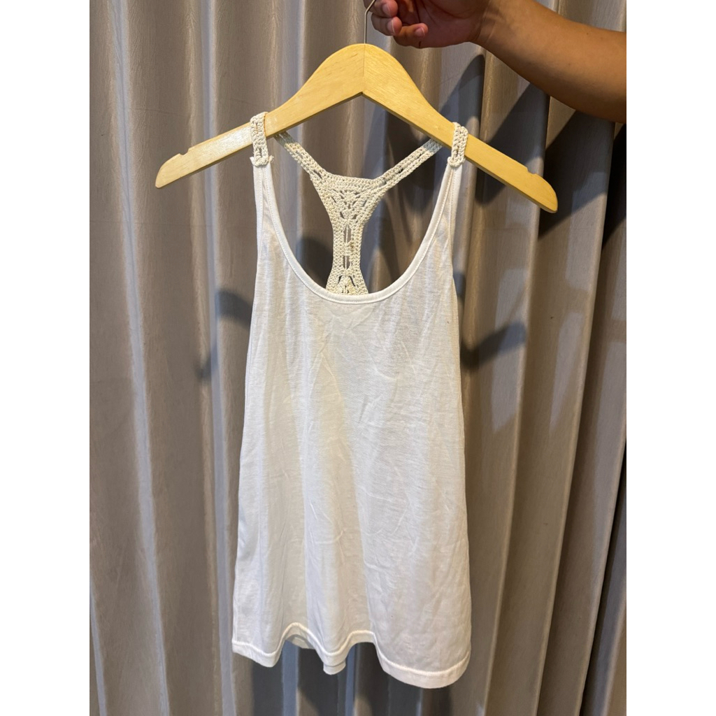 (PRELOVED) Tanktop Rajut Putih Polos / Top Wanita Kutang