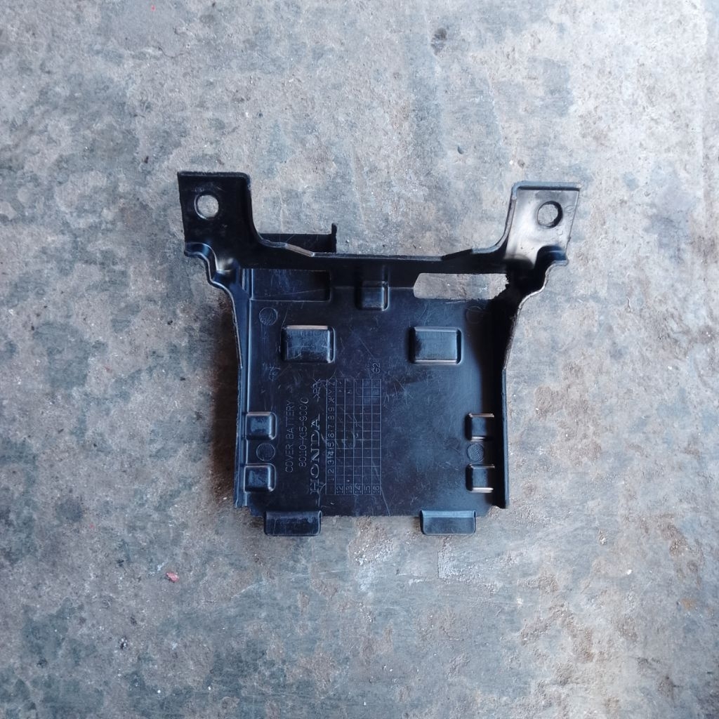 Original tutup aki / cover Battery Honda CB 150 R / CB 150 R OLD / lama