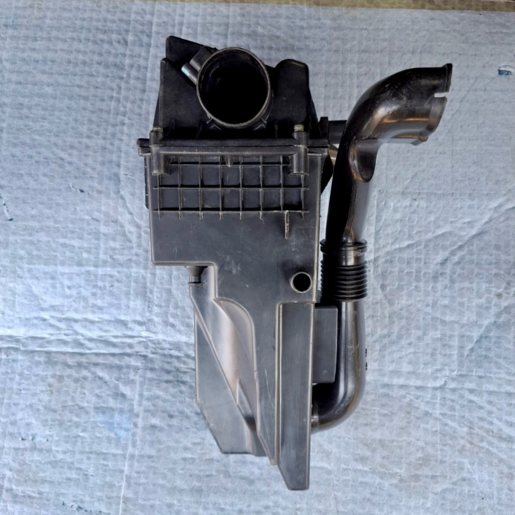 Box Filter Udara Ford Fiesta Original Copotan