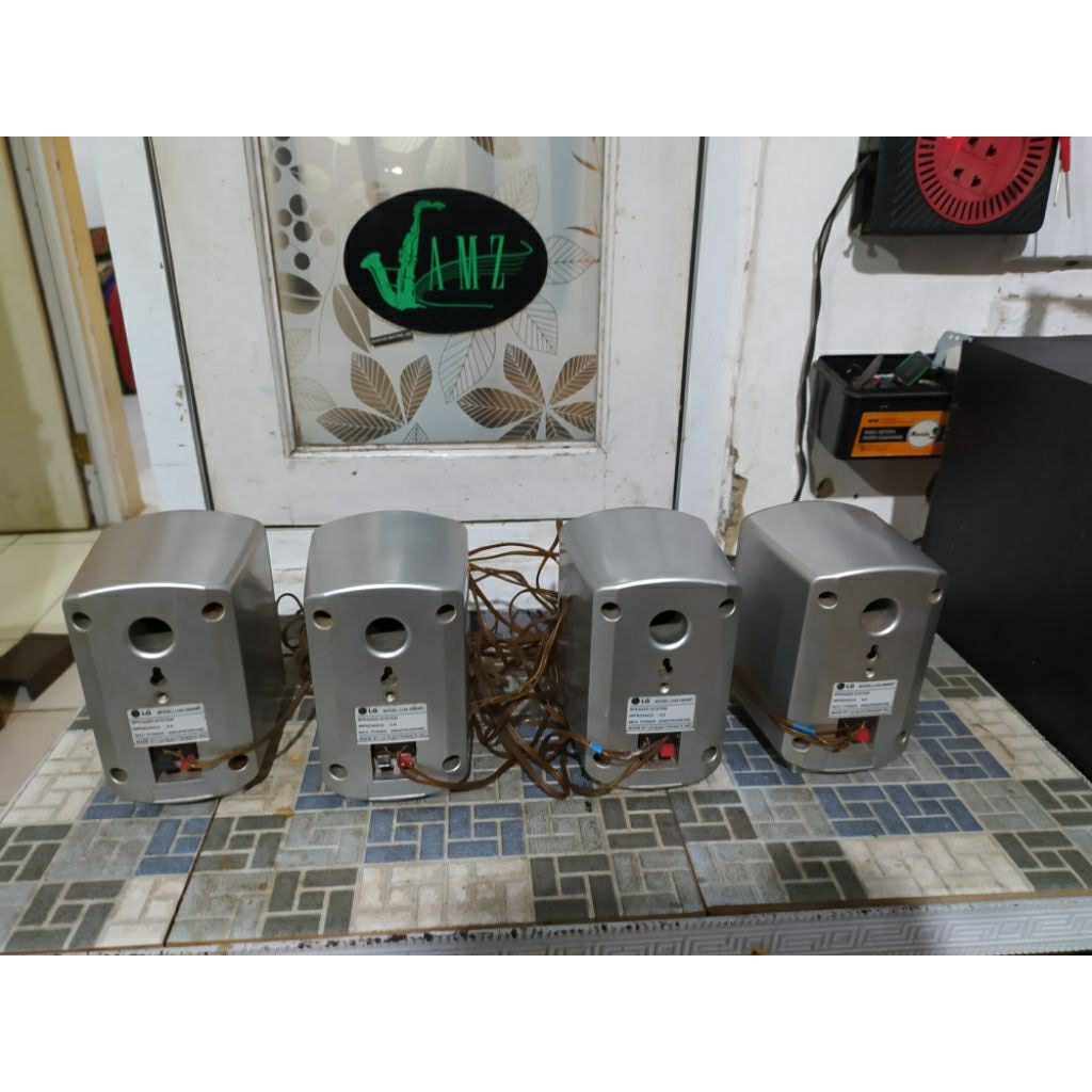 Speaker satelit Home Theater LG