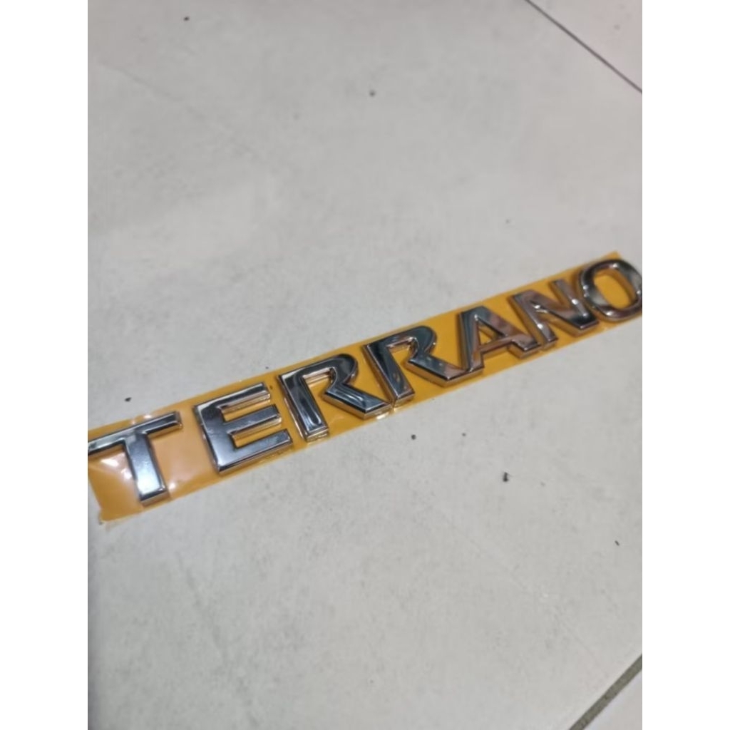 Emblem tulisan Nissan TERRANO Original