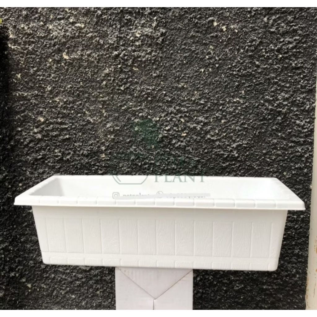 Pot Plastik Panjang 50 cm Motif Gentong Kayu -PUTIH
