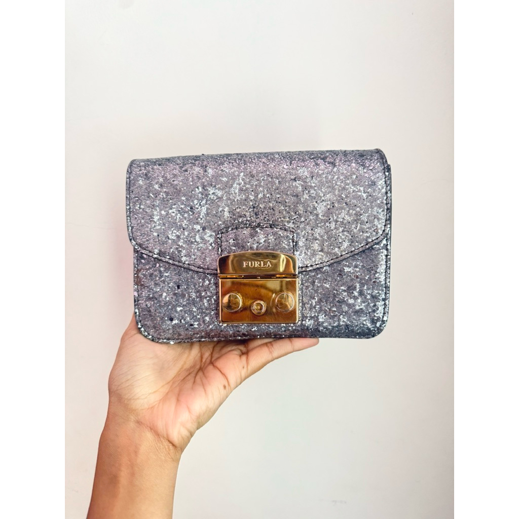 FURLA mini metropolis in glitter (preloved)