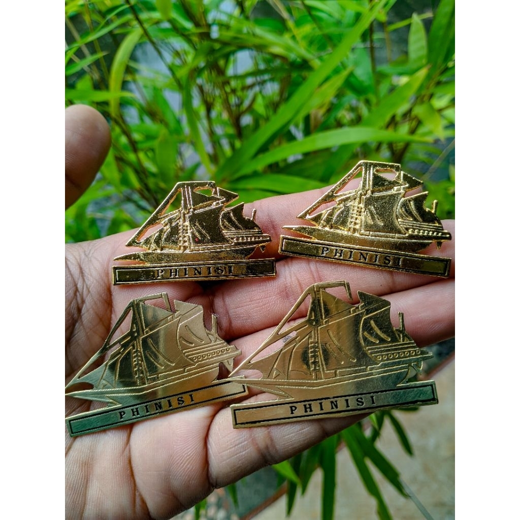 Pin Kapal Phinisi/Pin Phinisi Bahan cor peniti/ magnet/Phinisi Bahan Cor Halus Kualitas Premium Mura