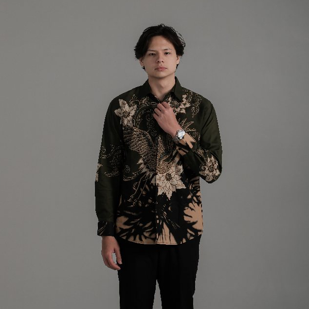 Batik Slimfit Arkana Motif Bhavana Green - Kemeja Hijau Emerald Slimfit (Emerald Green)