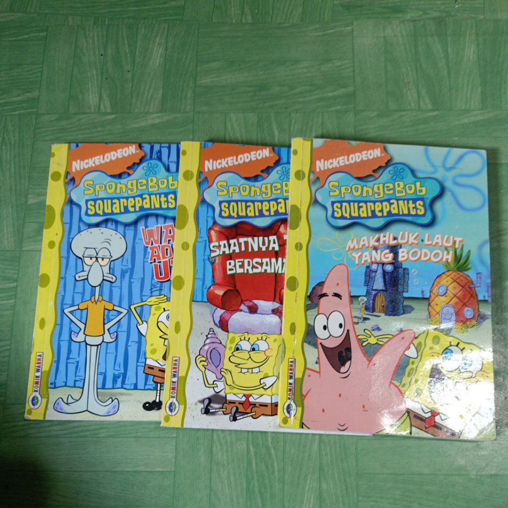 buku komik  SPONGEBOB SquarePants berjudul:MAHLUK LAUT YANG BODOH,SAATNYA TERTAWAN BERSAMA SAMA,WAKT