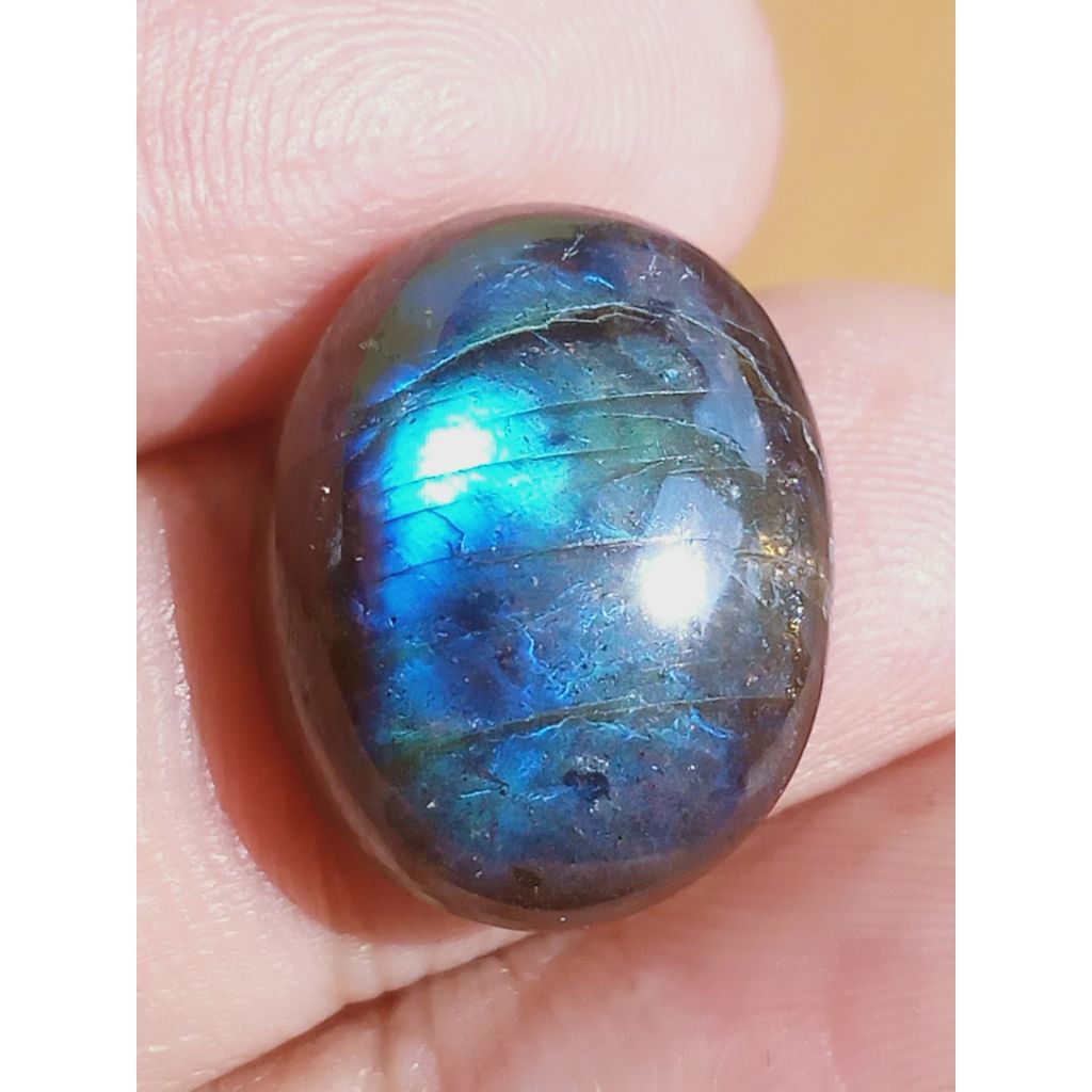 Batu Labrador Biru Antik