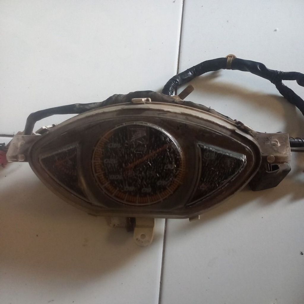 speedometer vario 110 karbu original