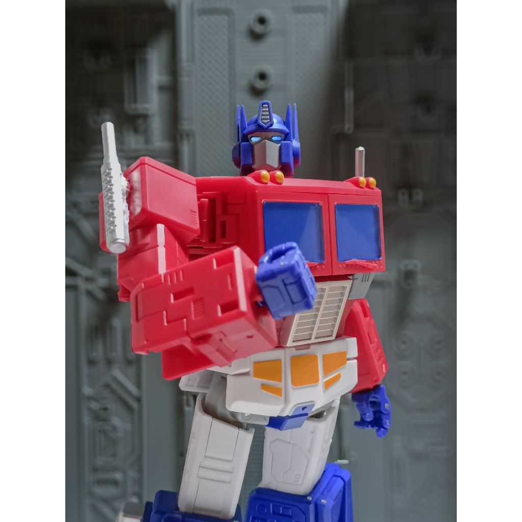 SS86 Optimus Prime MD005