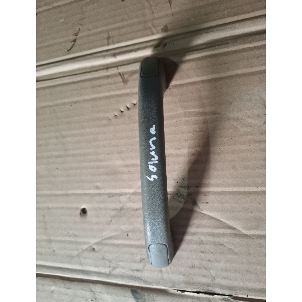 handle pegangan tangan plafon interior toyota soluna