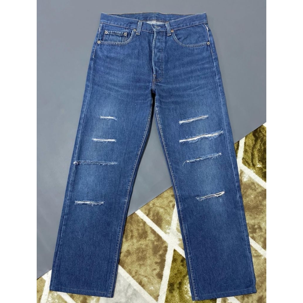 vintage levis 501 ripped jeans