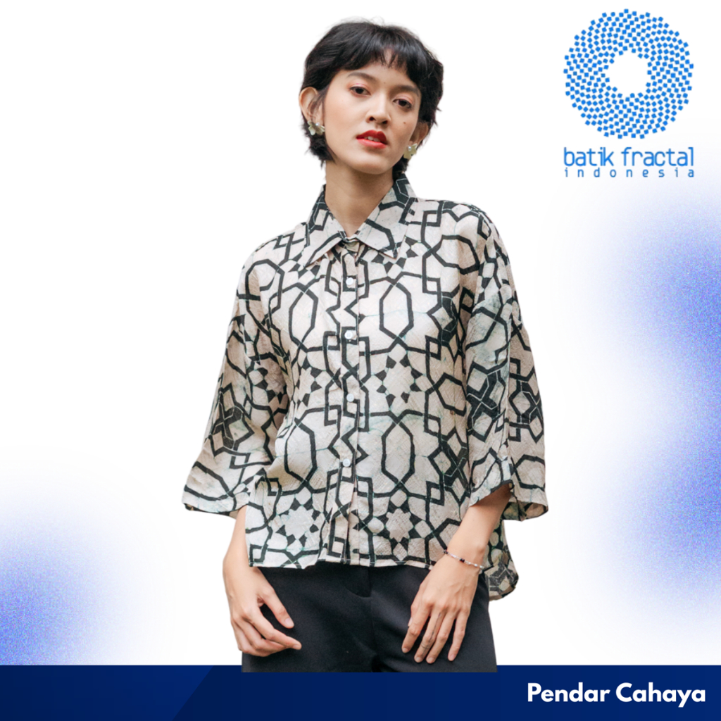 Batik Fractal Tara Blouse Wanita Lengan 7/8 Motif Arka Hijau Viscose Premium – Stylish Formal Casual