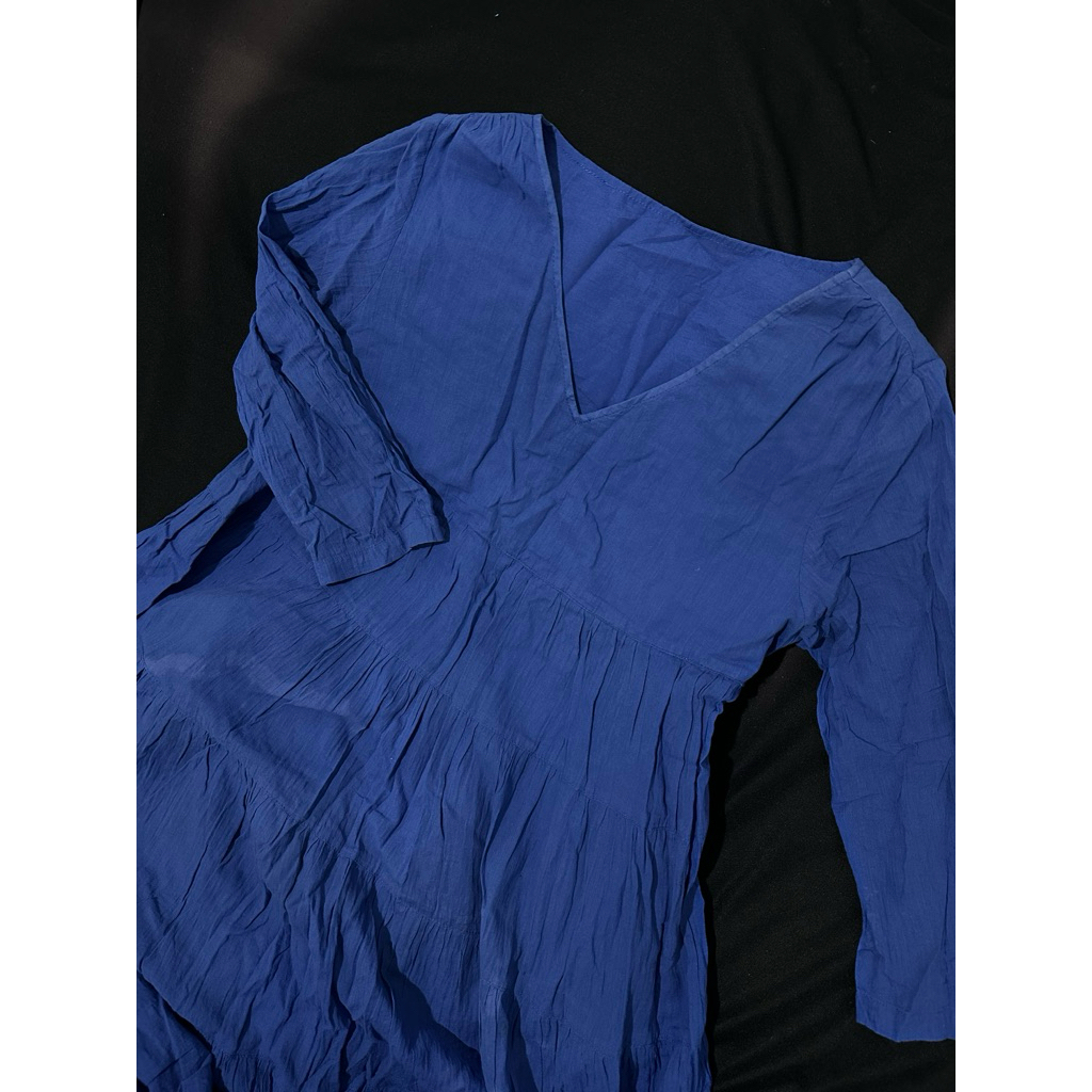 Dress biru elektrik