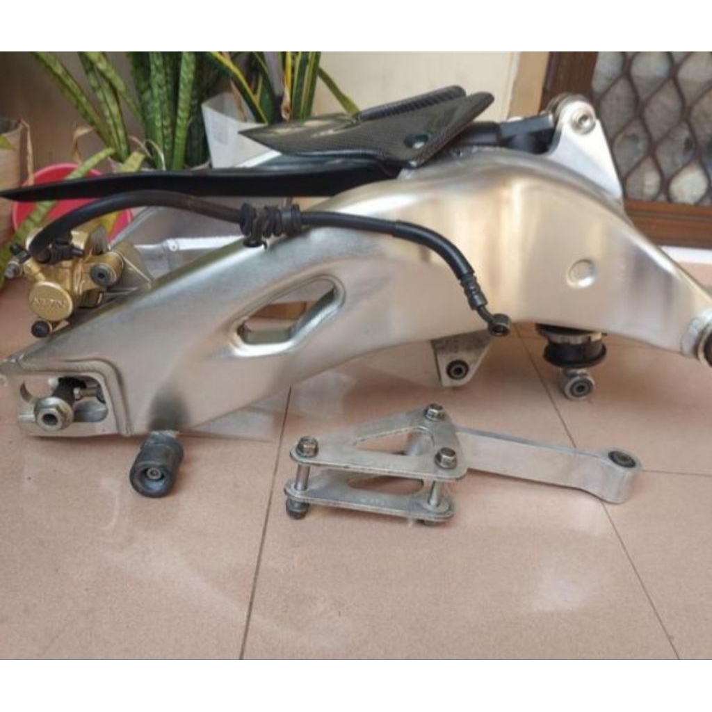 Swing Arm Honda CBR1000 Copotan Moge Cbt1000