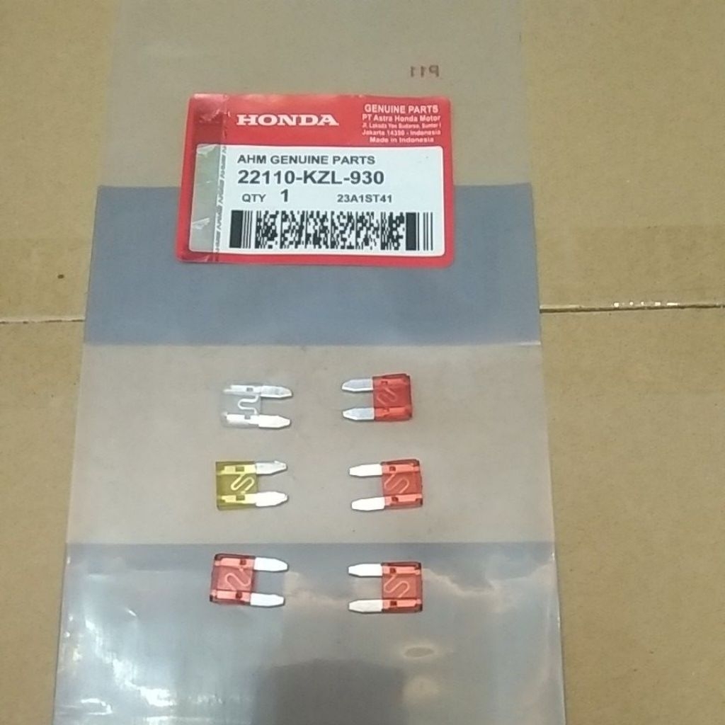 sekring/fuse sepaket 6 pcs motor beat street,beat esp/ECO/pop THN 2016 keatas