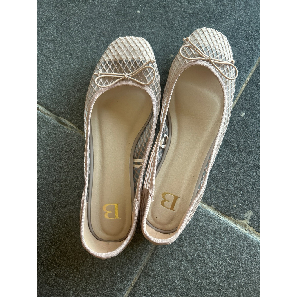 Flat shoes berrybenka UK 38