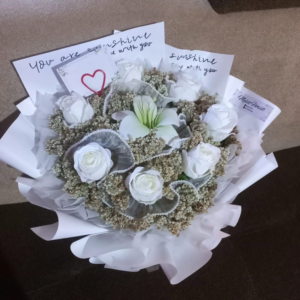 Buket Bunga Mawar Putih Artificial Premium