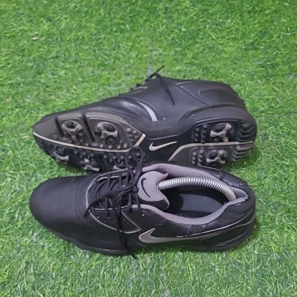 sepatu golf nike size 41