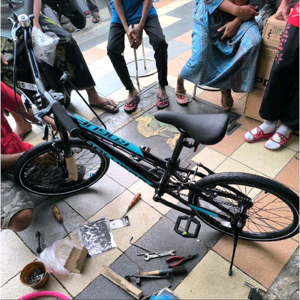Sepeda Bmx Ban Limited Edition 20 Polygon Rogue Hitam Biru Modif Setir Gear Jangkrik Ban Kilap Jagan