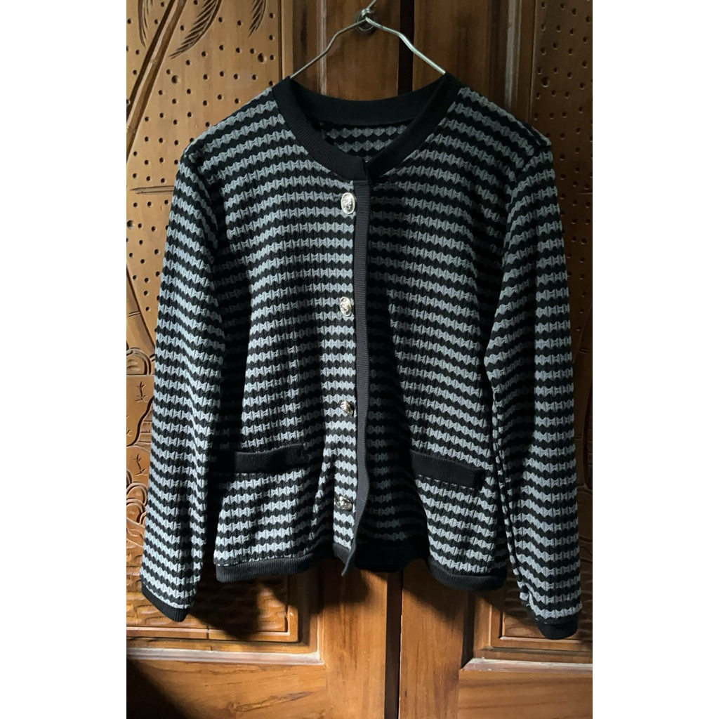 [PRELOVED] Daphne Cardigan by Sivali Factory