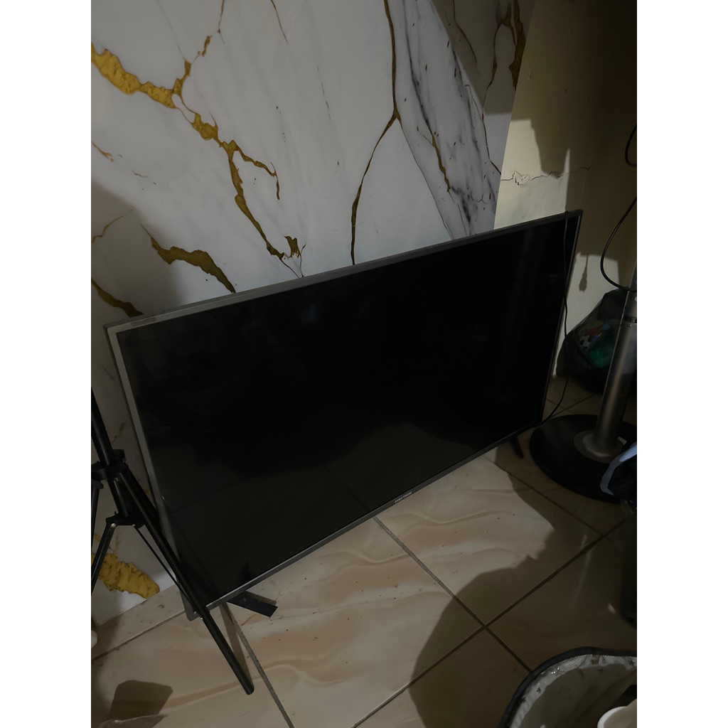 TV Polytron 50 Inch