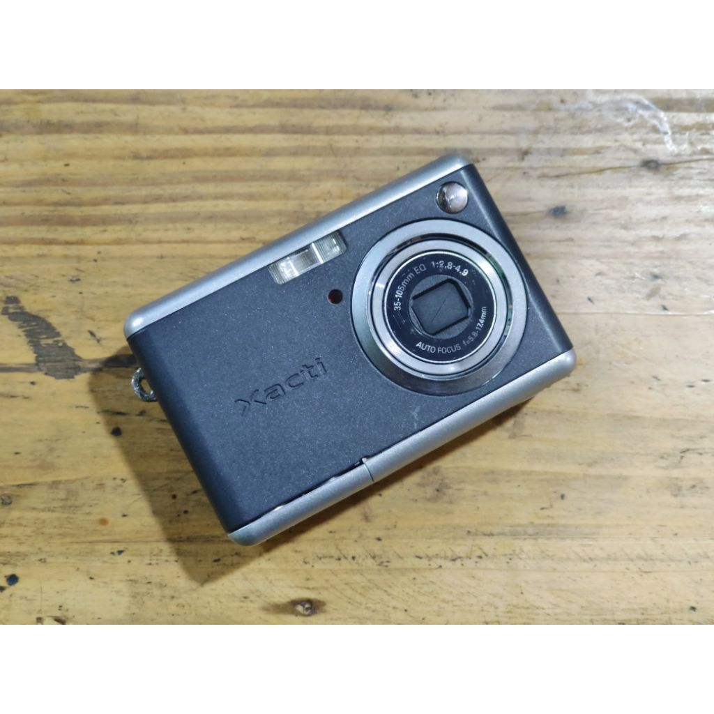 sanyo xacti s6