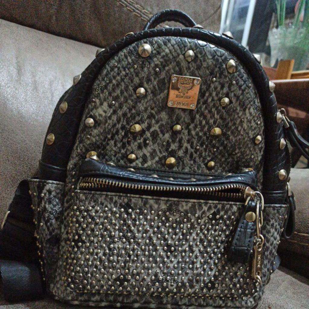 mcm tas ransel kulit original