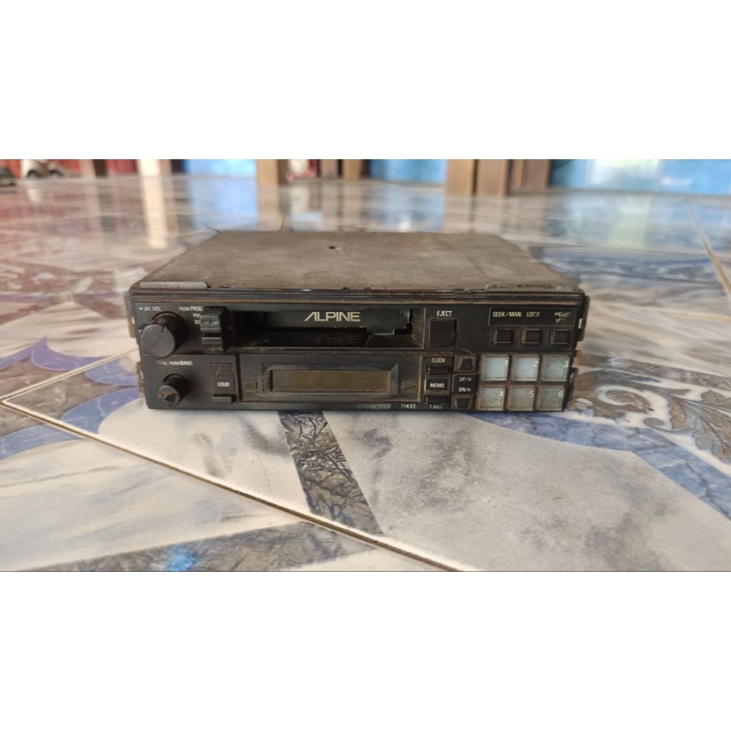 Single Din Retro Alpine 7140M - kondisi hidup normal - copotoan mobil