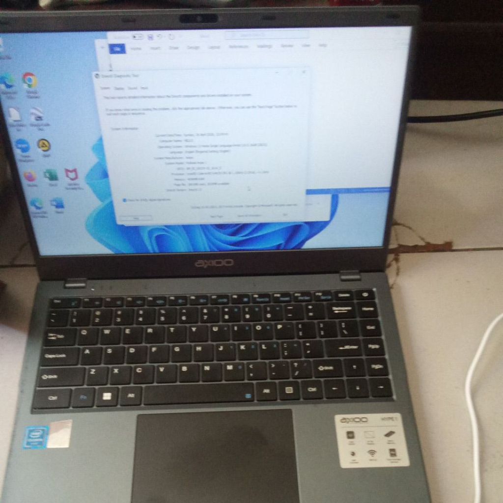 Laptop_Axioo_mybook_hype_1
