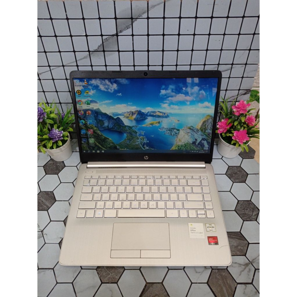 Laptop Hp 14s - dk1122AU AMD Athlon Gold 3150U RAM 4GB NVME 512GB