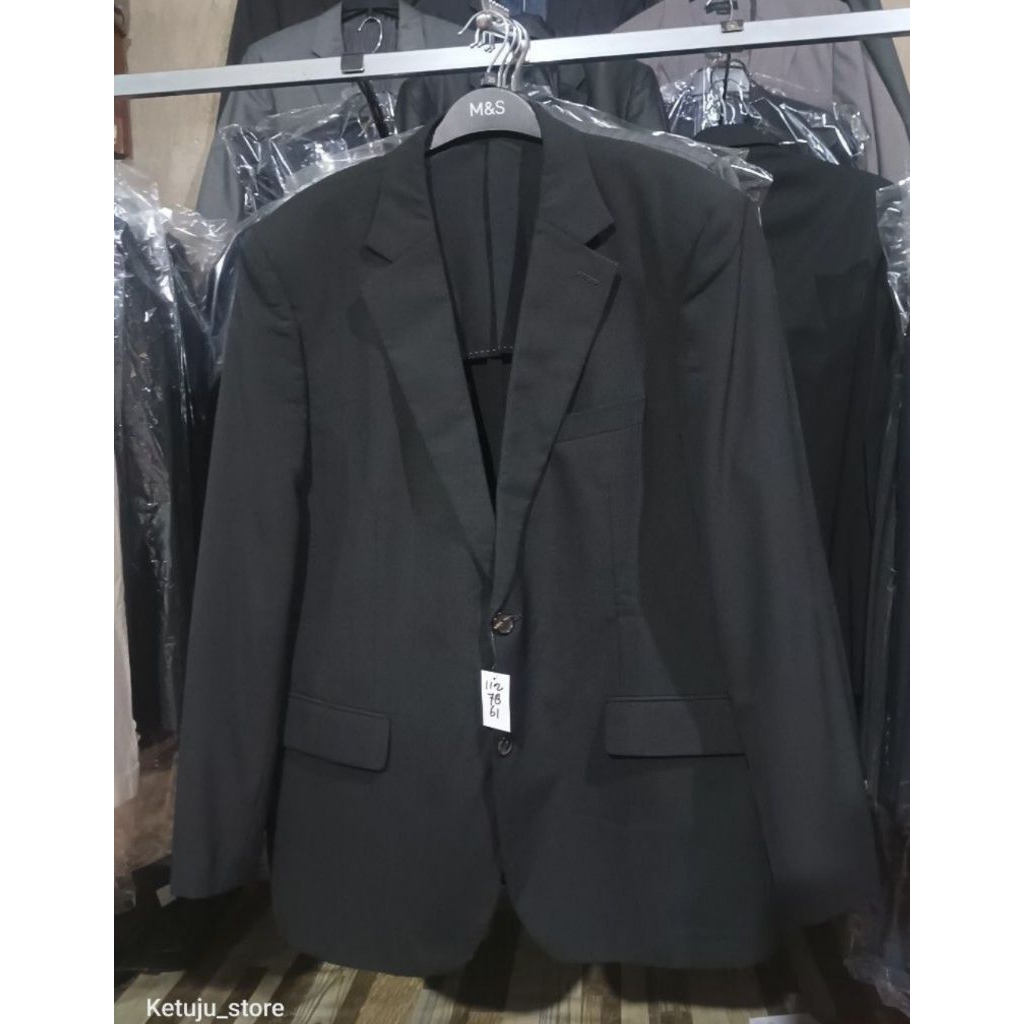 Jas Pria Hitam Bruno Baffi