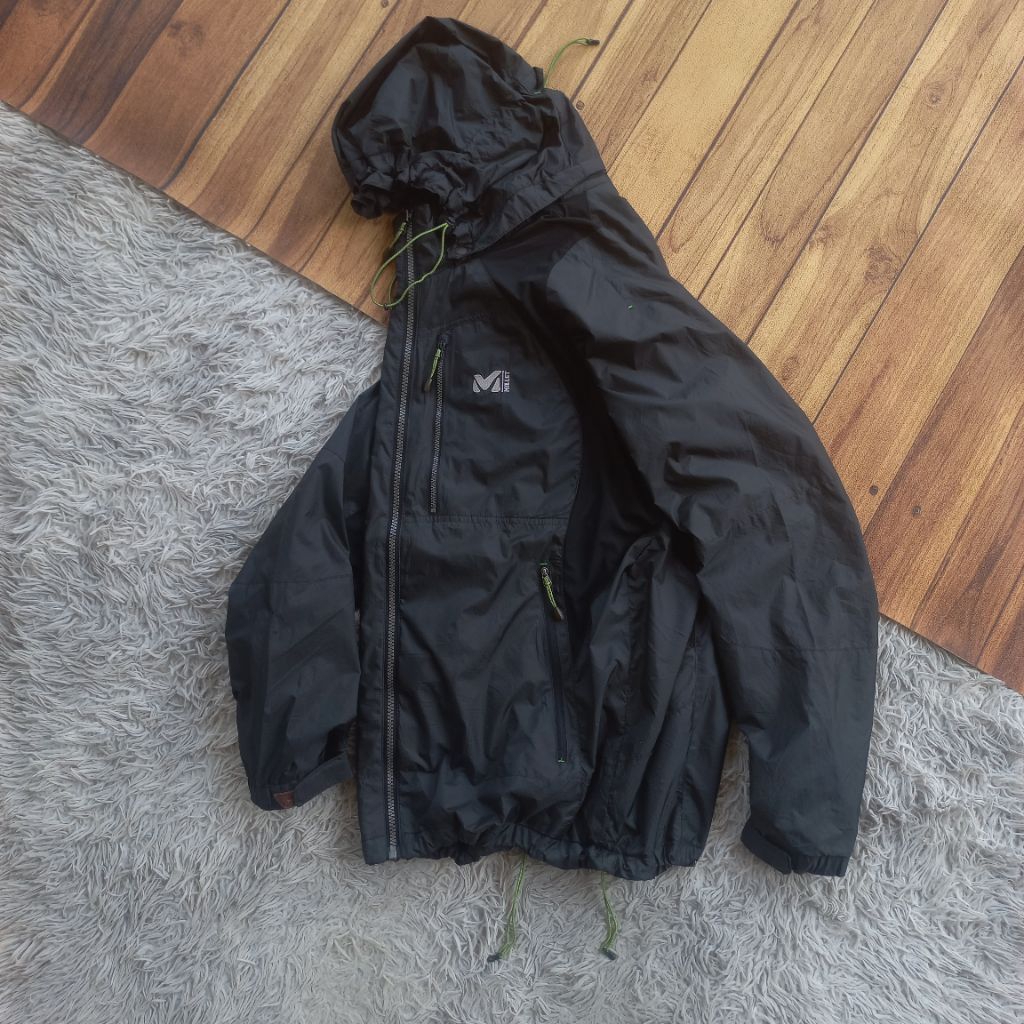 Jaket Outdoor Millet Gorpcore Waterrepellent NOT gorpcore goretex blocktech running sports lightweig