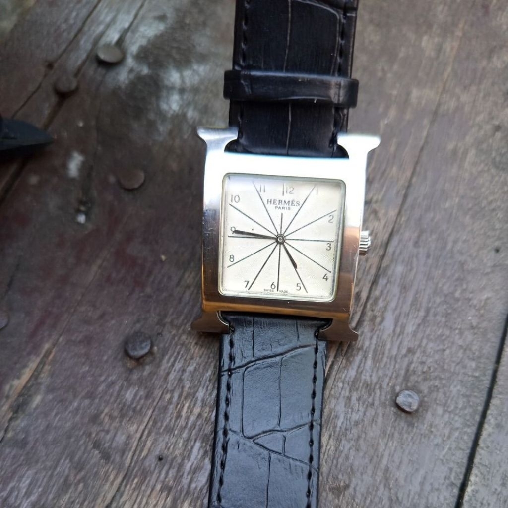 jam her*** quart batrei mesin ronda Swiss original bekas