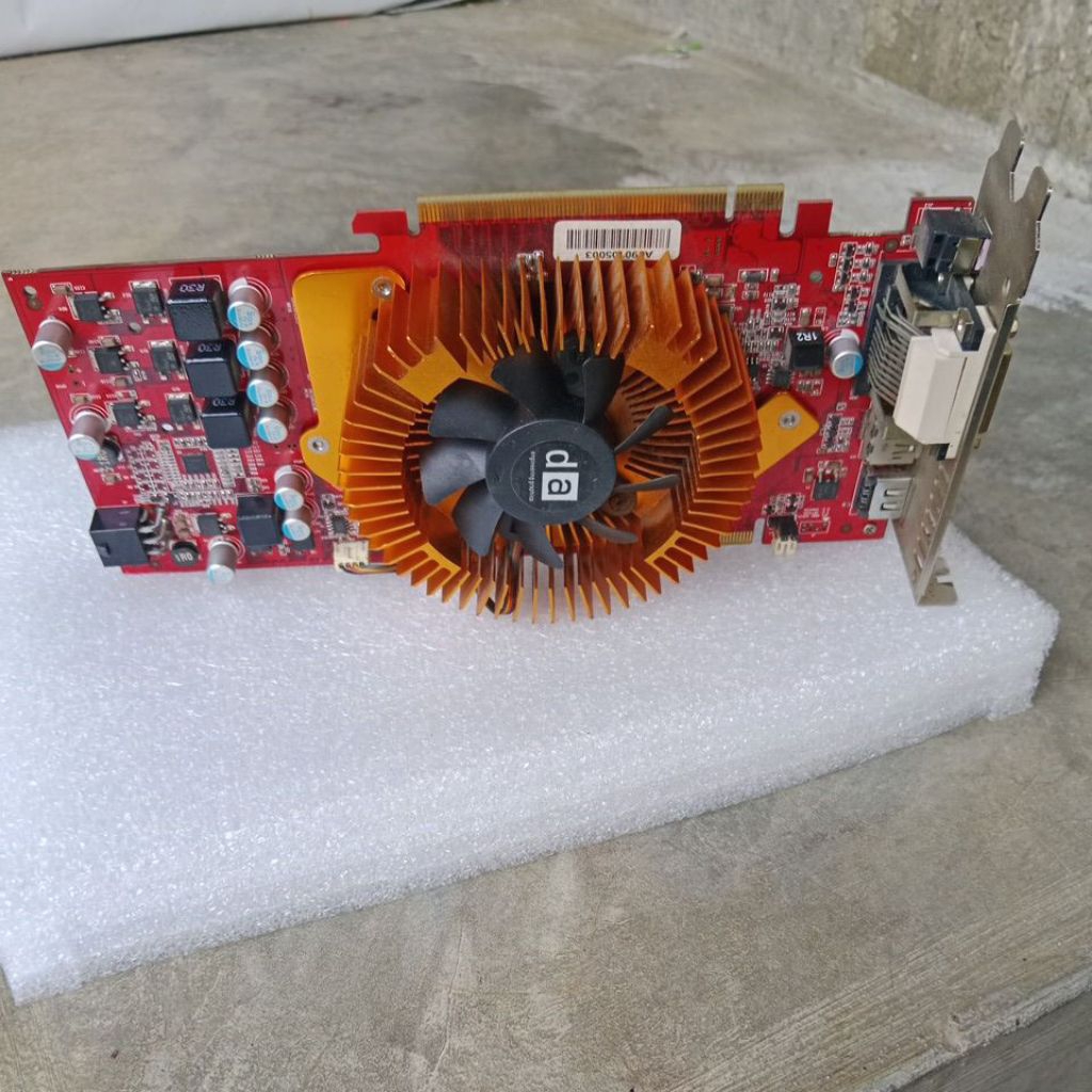 Vga DA 9600 gt 512mb 256 bit 6 Pin Power