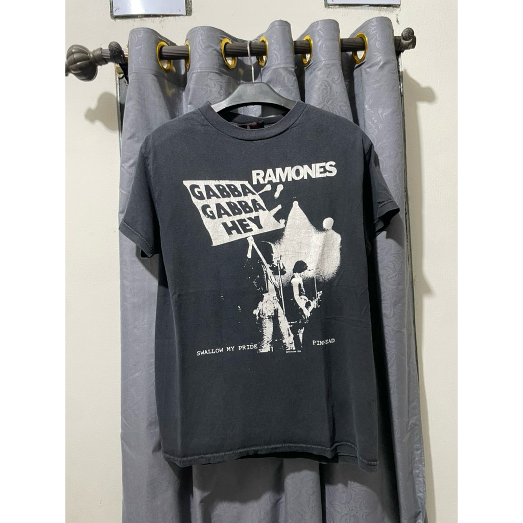 ramones official merch tshirt
