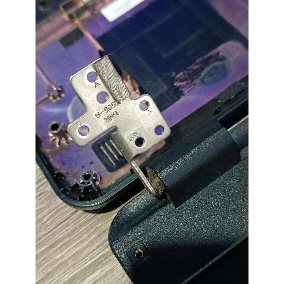 Casing Body rangka full Asus X505za Bagus