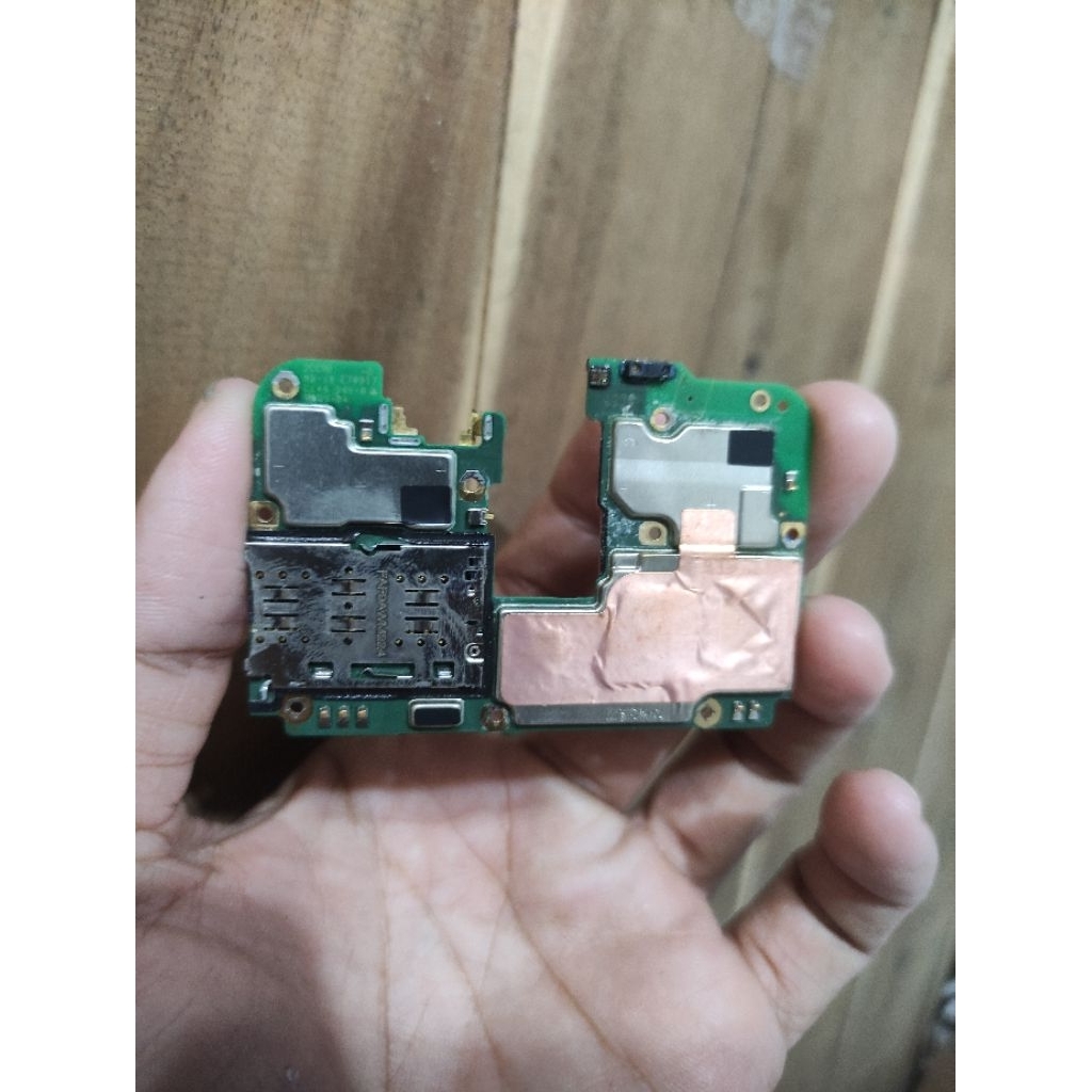 Mesin Oppo F11 ram 4/128 minus sinyal