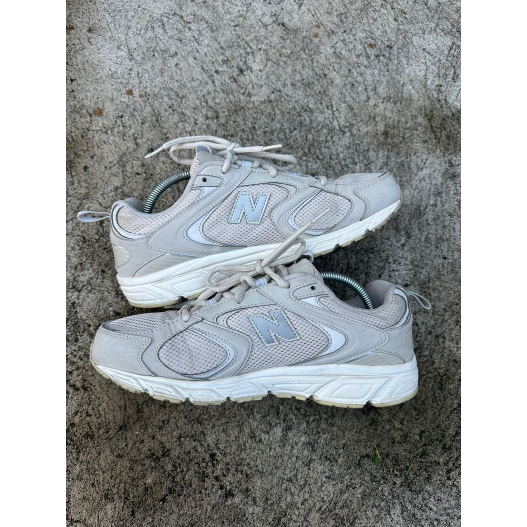 sepatu nb 408 cream size 43 insole 27.5cm