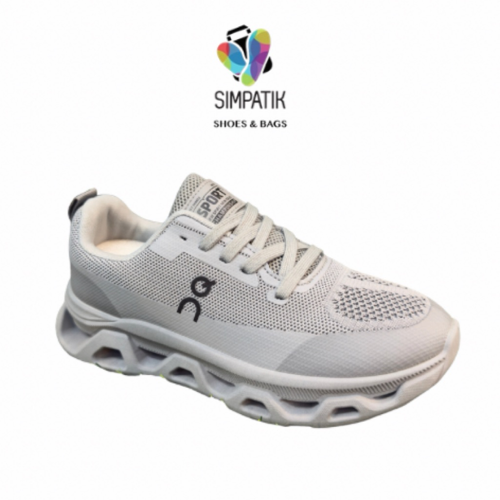 Sepatu Lari Pria Wanita QC Running Shoes Sport Sneakers Ringan Breathable Grey Size 39-42