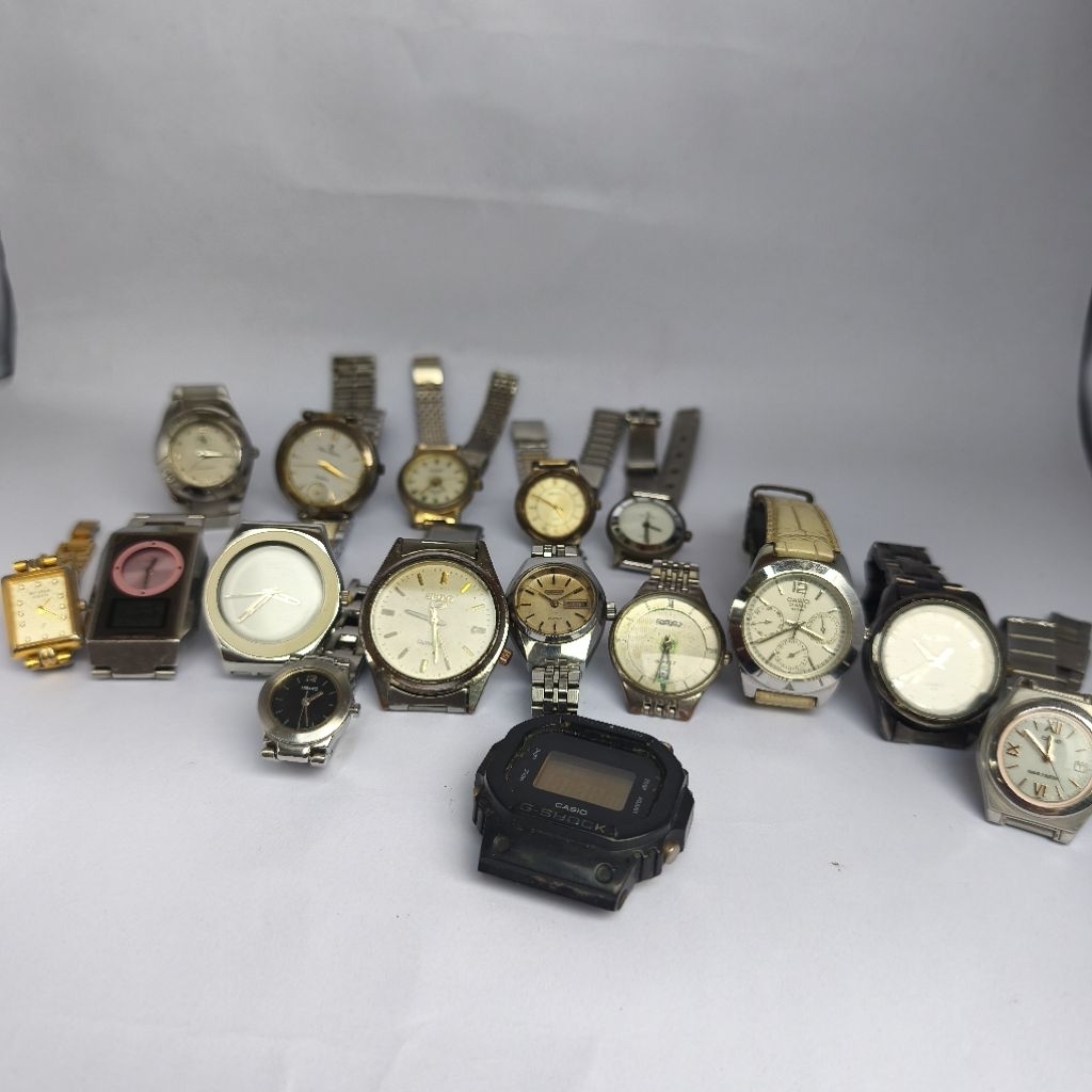 JAM TANGAN BRANDED SECOND BEKAS MATI BAHAN