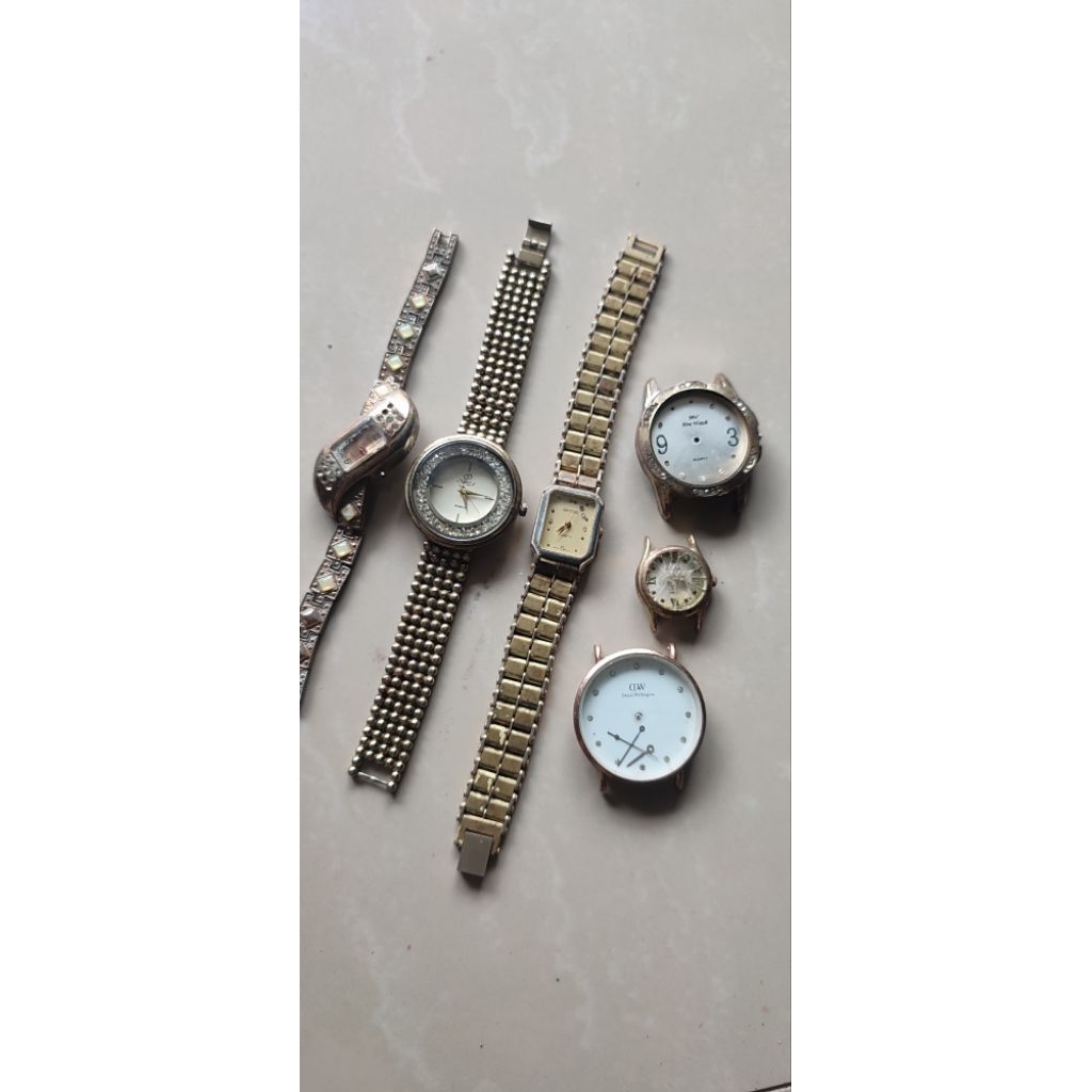 jam tangan rusak