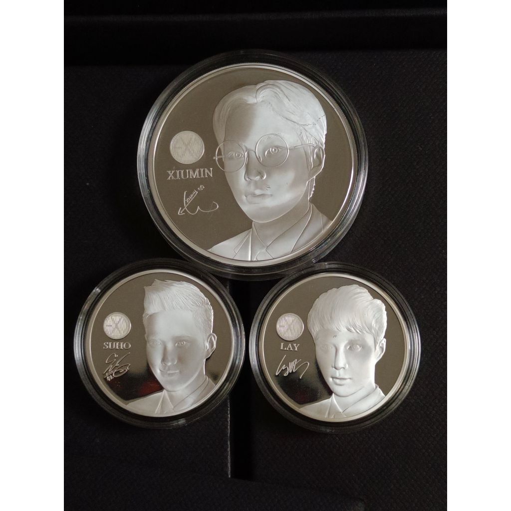 EXO QUADRUPLE MILLION SELLER koin perak Exo murni 999 1 oz dan 0,5 oz original fullset berikut Serti