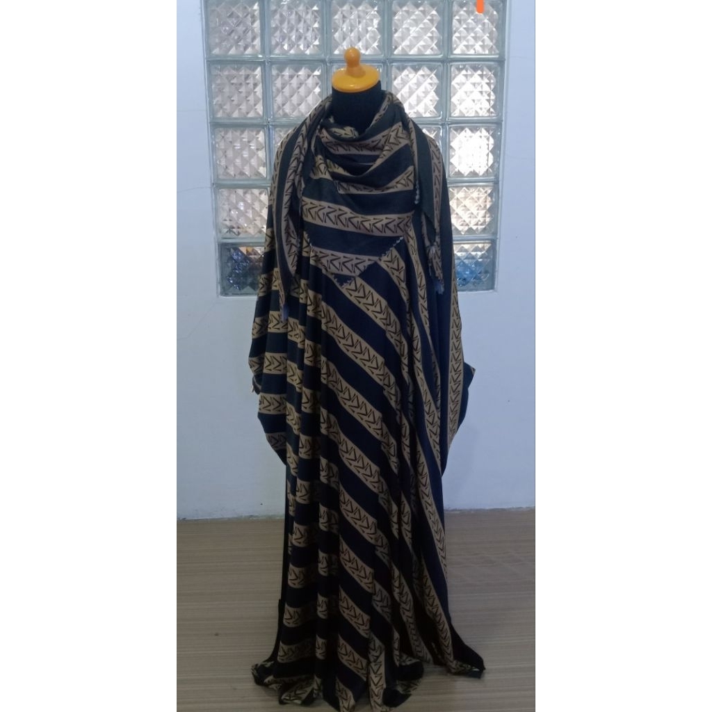 Preloved Kaftan NZ+Jilbab